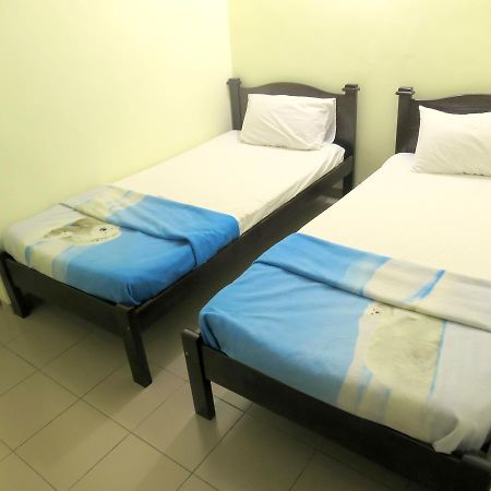 Pangkor Guesthouse Spk Kampong Sungai Udang Bagian luar foto