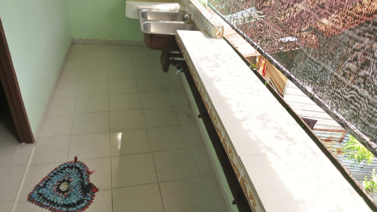 Pangkor Guesthouse Spk Kampong Sungai Udang Bagian luar foto