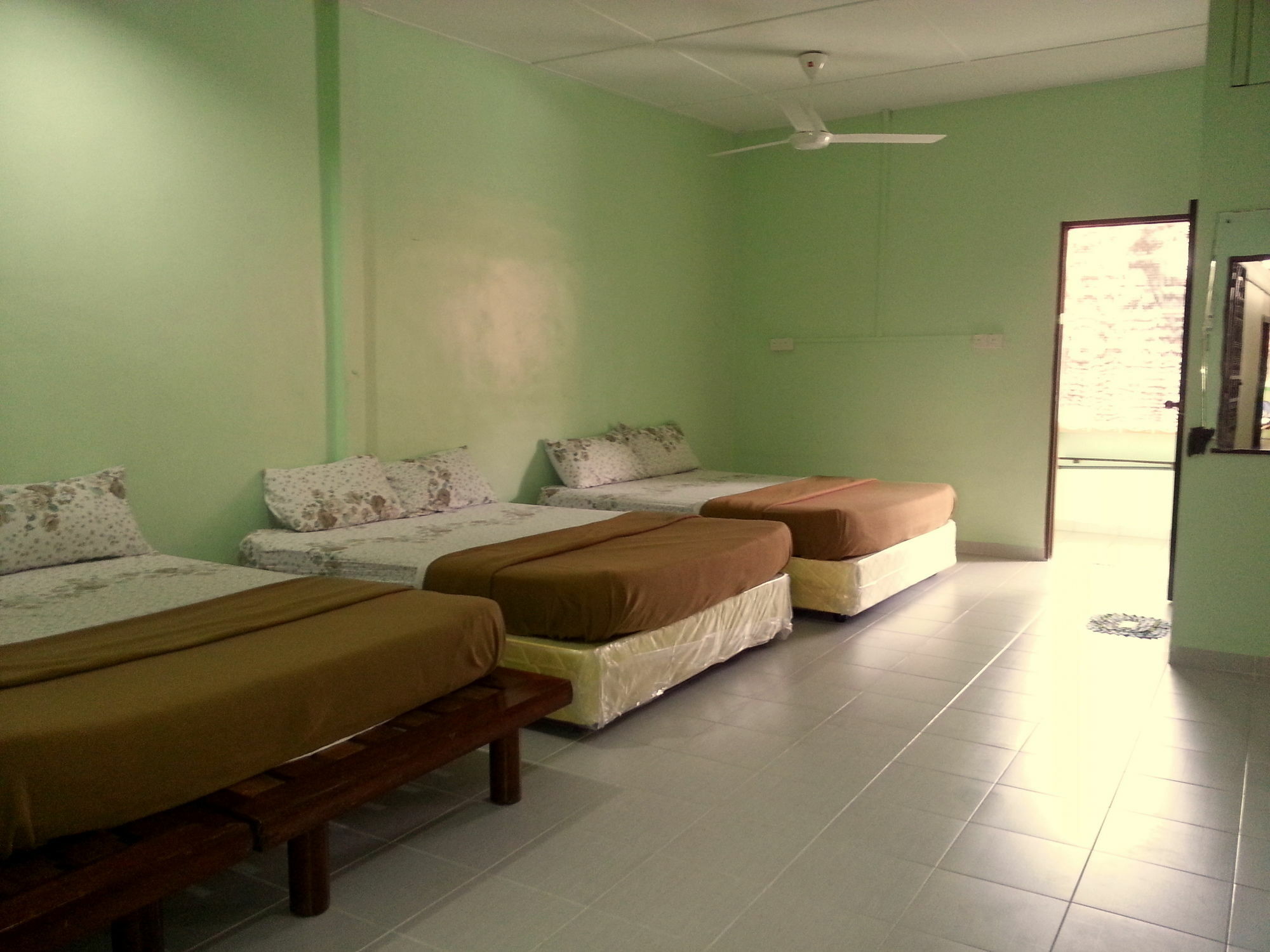 Pangkor Guesthouse Spk Kampong Sungai Udang Bagian luar foto