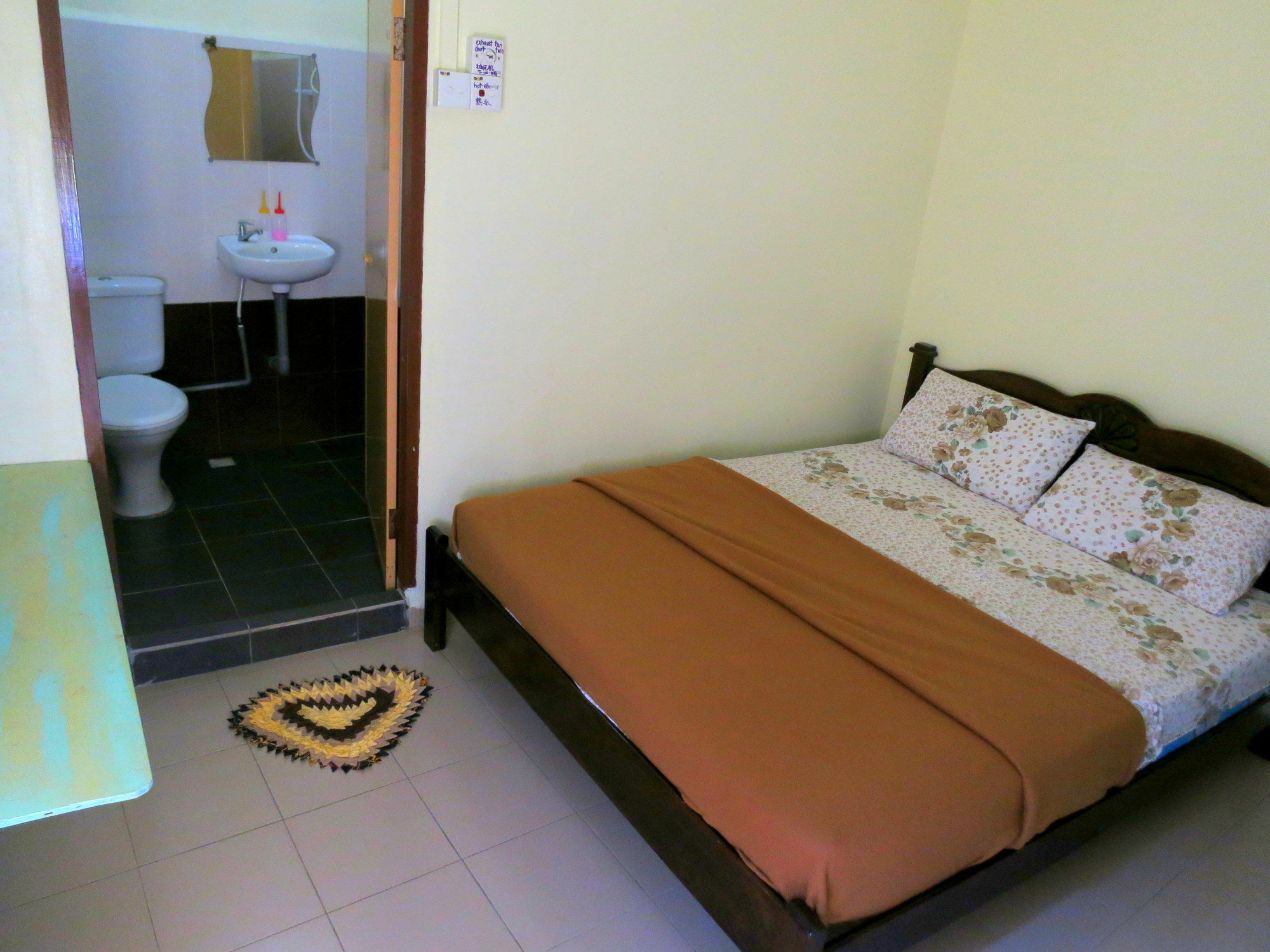 Pangkor Guesthouse Spk Kampong Sungai Udang Bagian luar foto