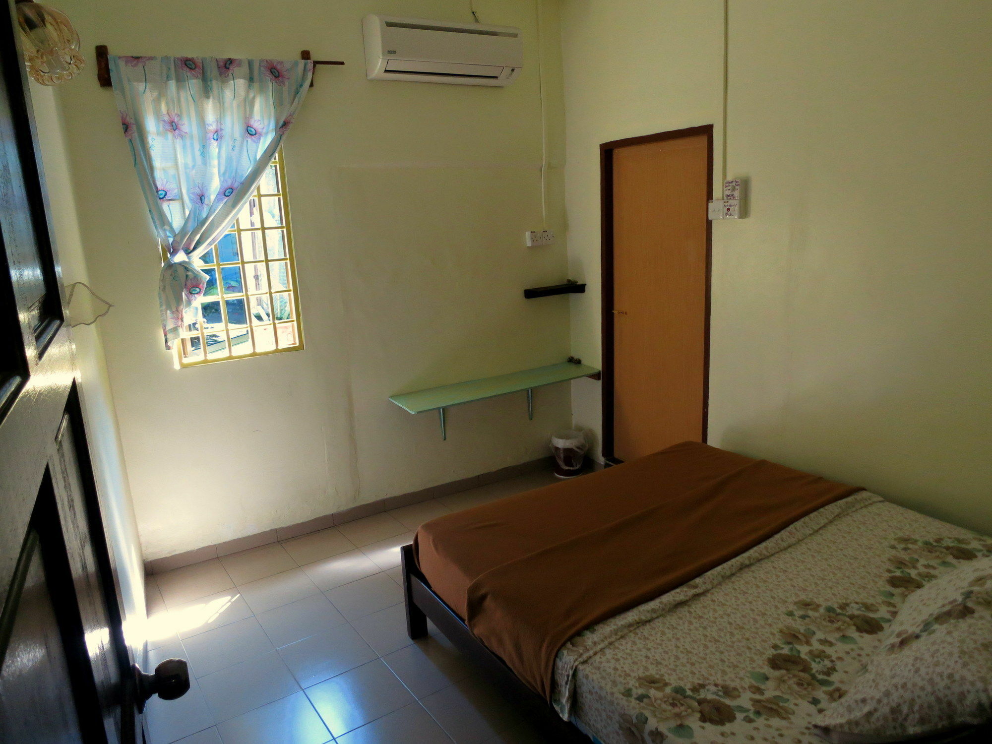 Pangkor Guesthouse Spk Kampong Sungai Udang Bagian luar foto